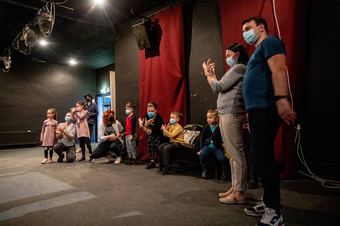 Festivalis „Nerk į teatrą 2021“