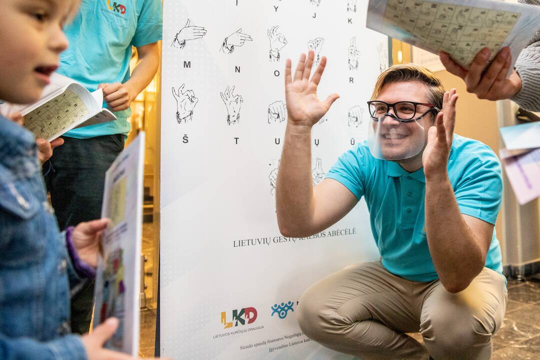 Festivalis „Nerk į teatrą 2021“