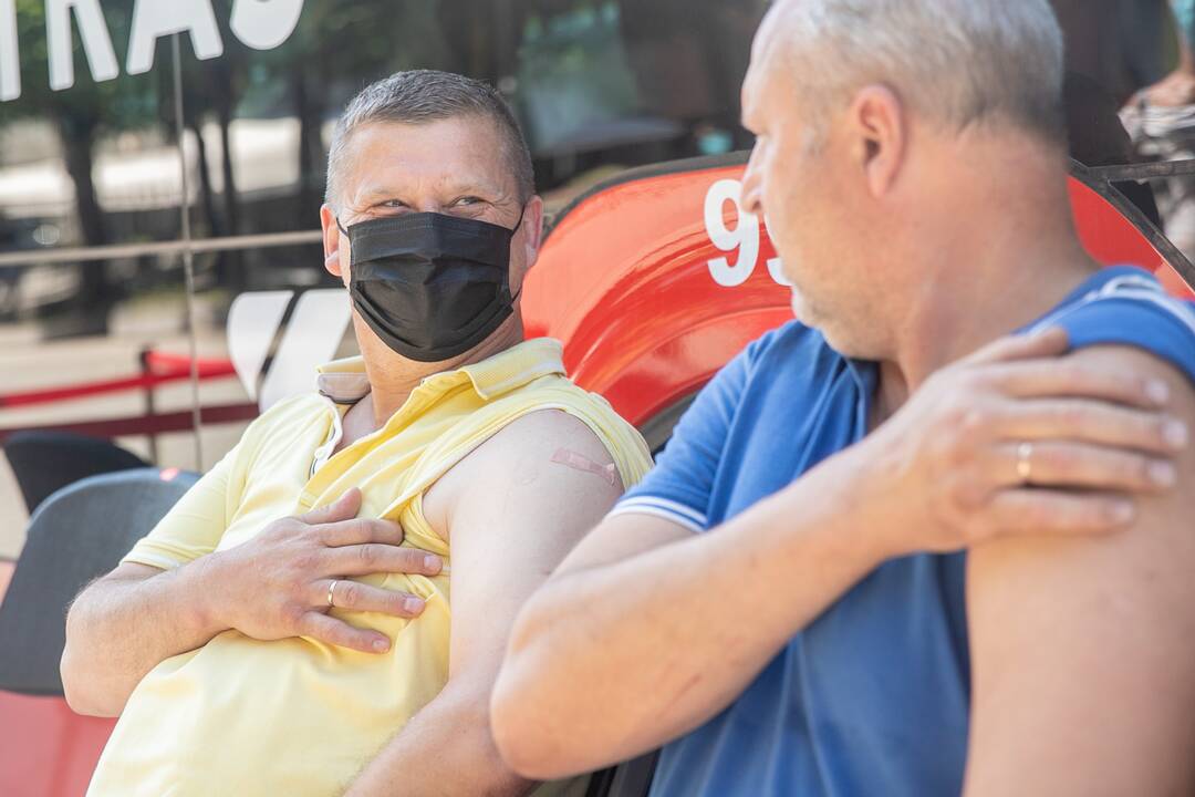 Mobilus vakcinavimo centras atkeliavo į Laisvės alėją