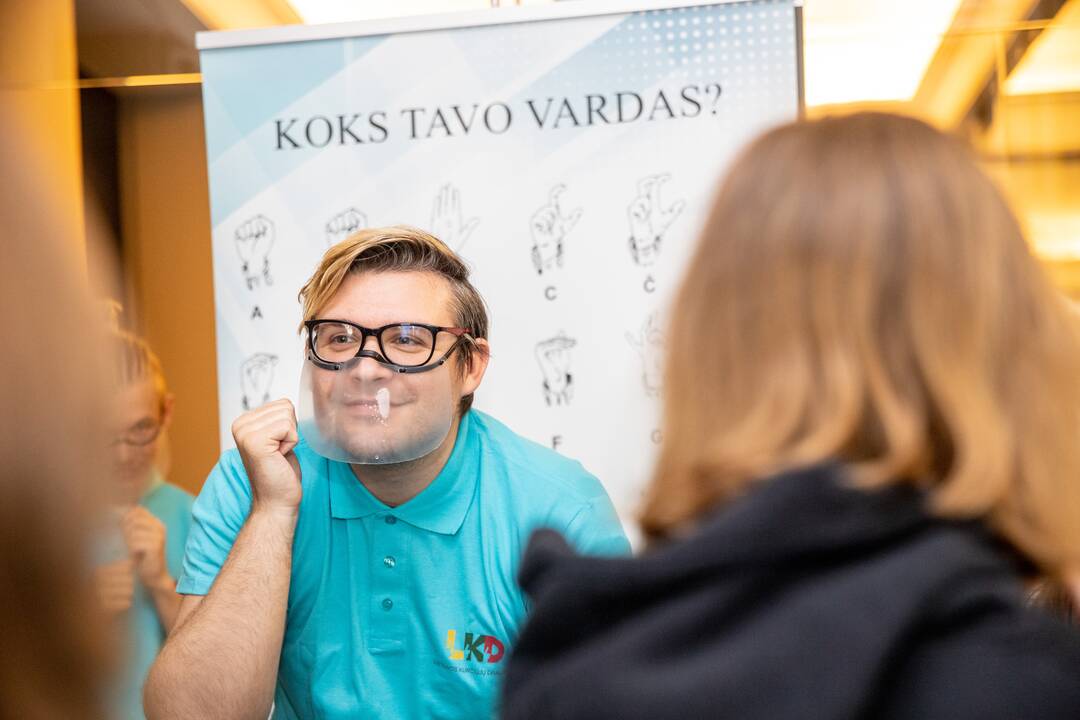 Festivalis „Nerk į teatrą 2021“