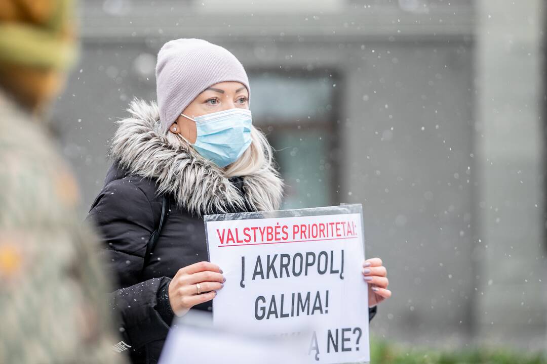 Tėvų protestas prieš vaikų testavimą