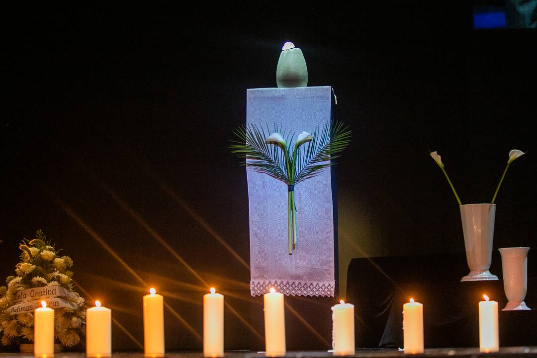 Lietuva atsisveikina su legendine aktore G. Balandyte