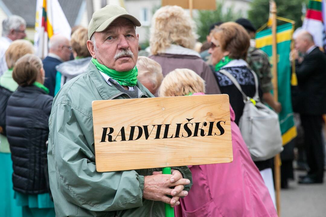 Tremtinių ir politinių kalinių sąskrydis Ariogaloje