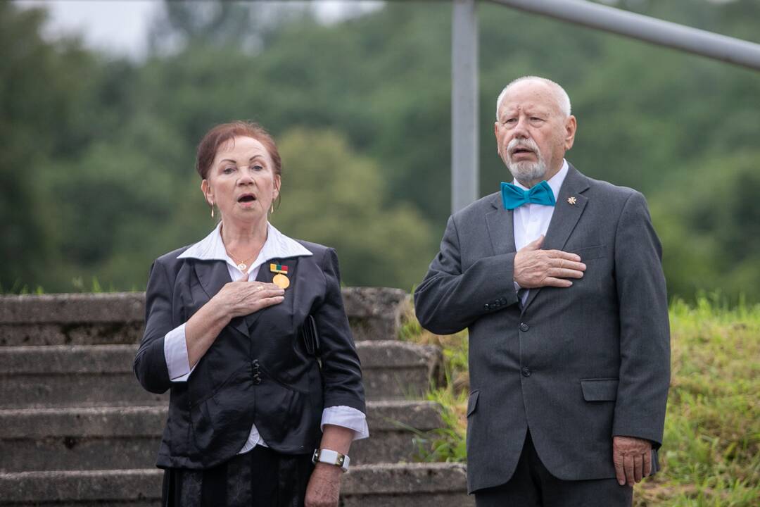 Tremtinių ir politinių kalinių sąskrydis Ariogaloje