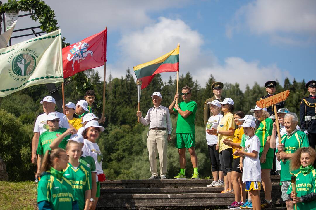 Tremtinių ir politinių kalinių sąskrydis Ariogaloje