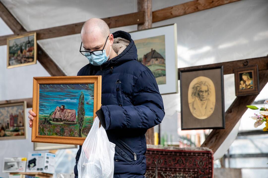 Aleksoto turgaus prekeiviai skundžiasi sumažėjusiais pirkėjų srautais