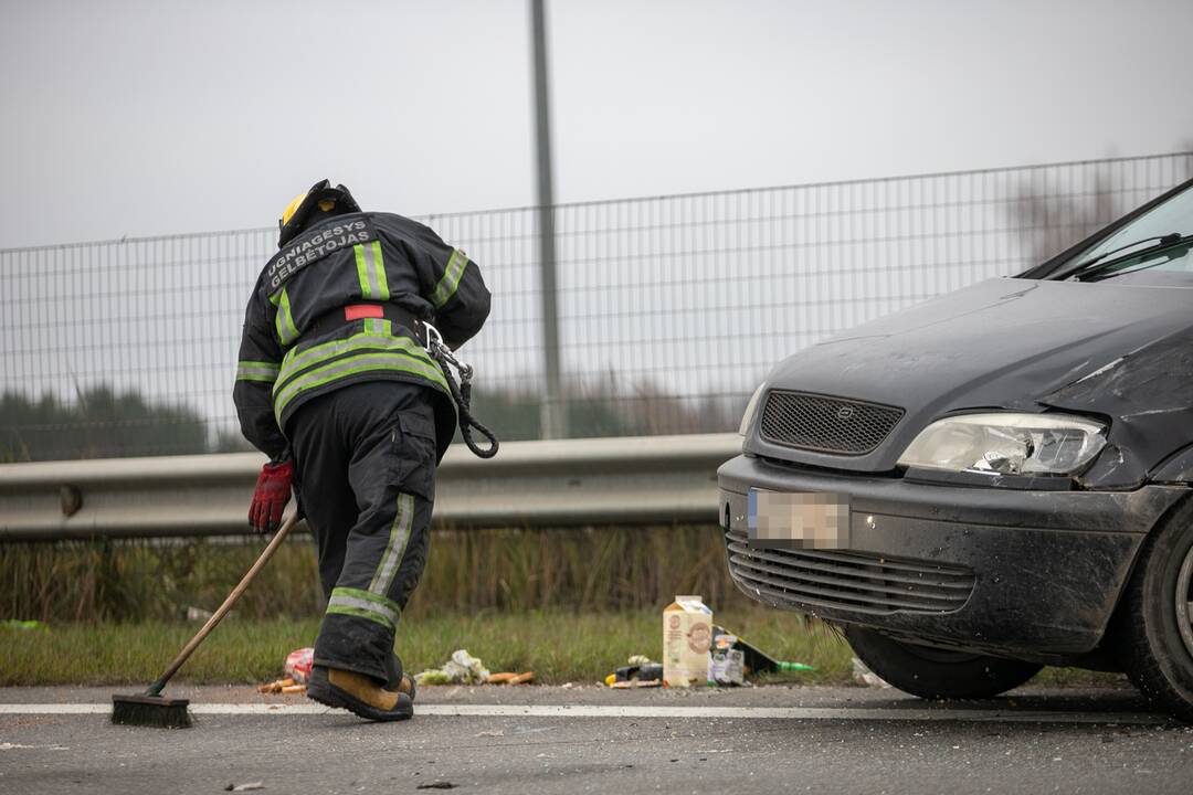 Stipri avarija magistralėje ties Kaunu