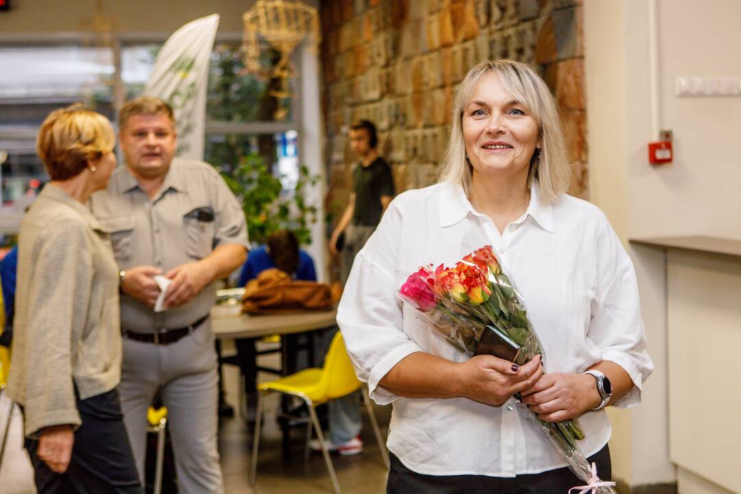 Mokytojų dienos sveikinimai „Aušros“ gimnazijoje