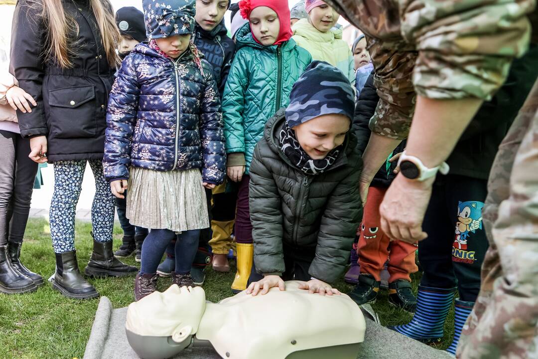 Pilietinio atsparumo diena Generolo Povilo Plechavičiaus kadetų licėjuje