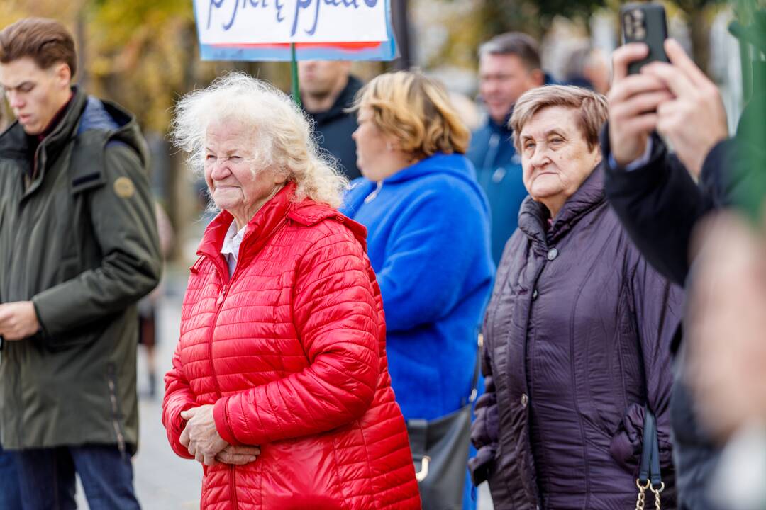 Kaune surengtas mitingas prieš skurdą