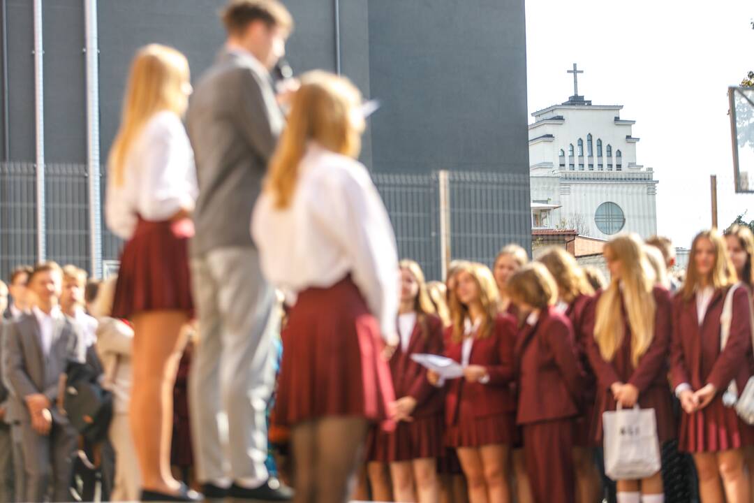 Rugsėjo 1-oji „Saulės“ gimnazijoje 