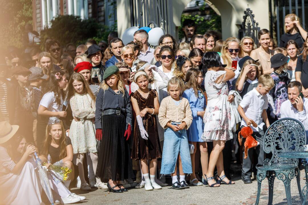 Rugsėjo 1-oji Dailės gimnazijoje
