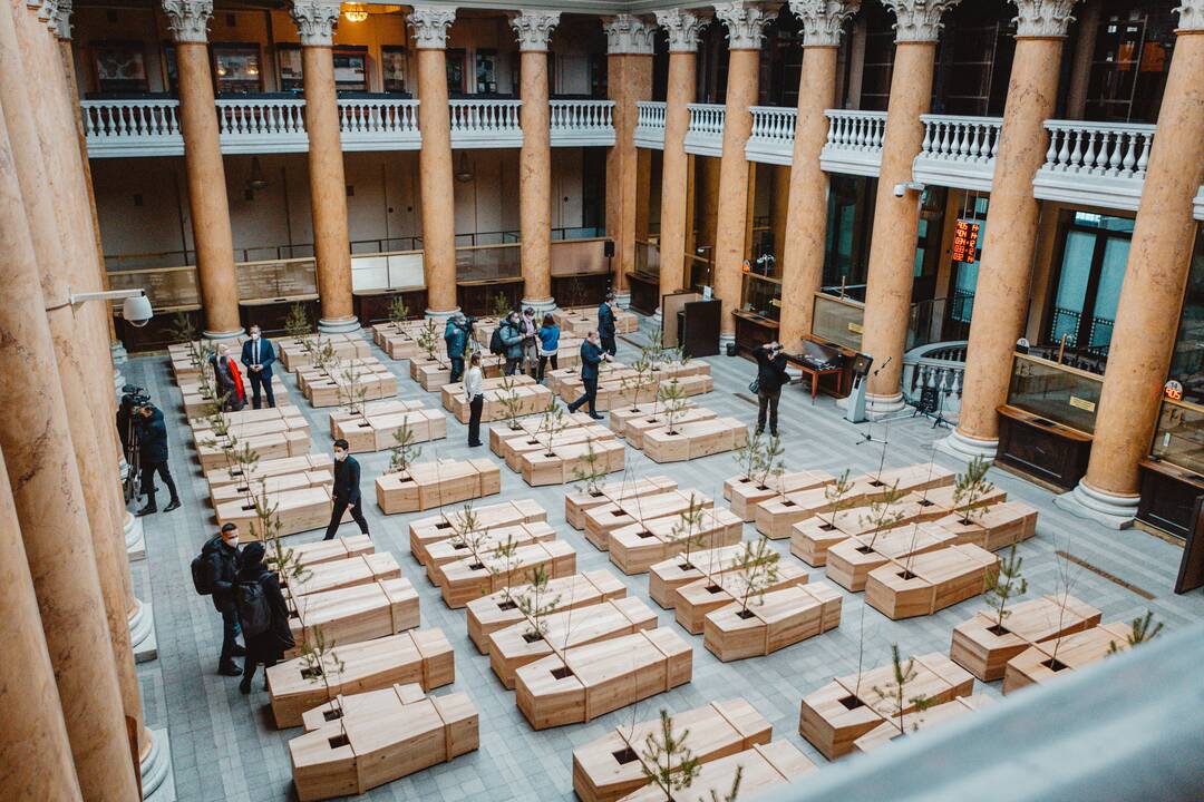 Yoko Ono instaliacijos „Ex It“ pristatymas
