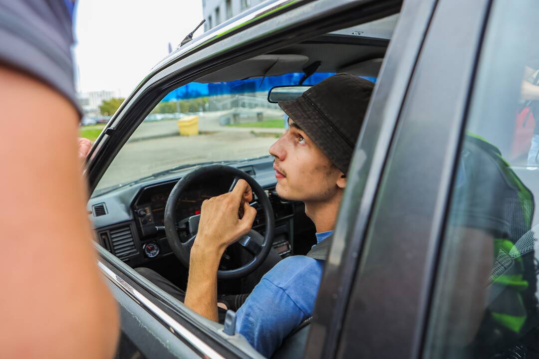 Transporto priemonių triukšmo lygio patikra