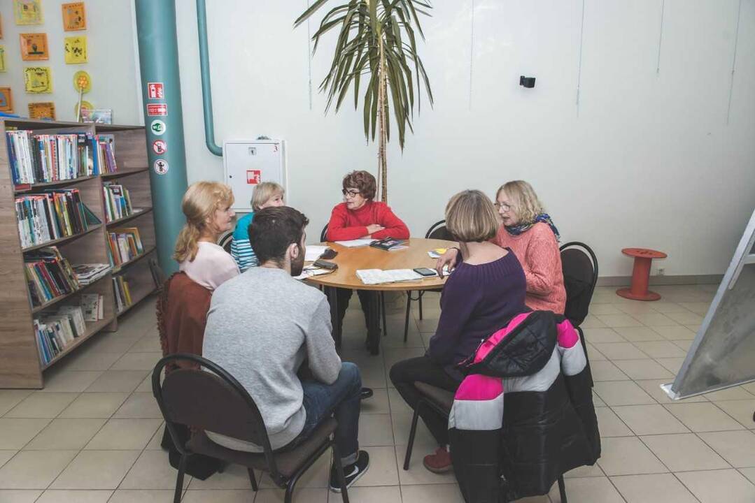 Kauno miesto biblioteka kviečia senjorus pramogauti