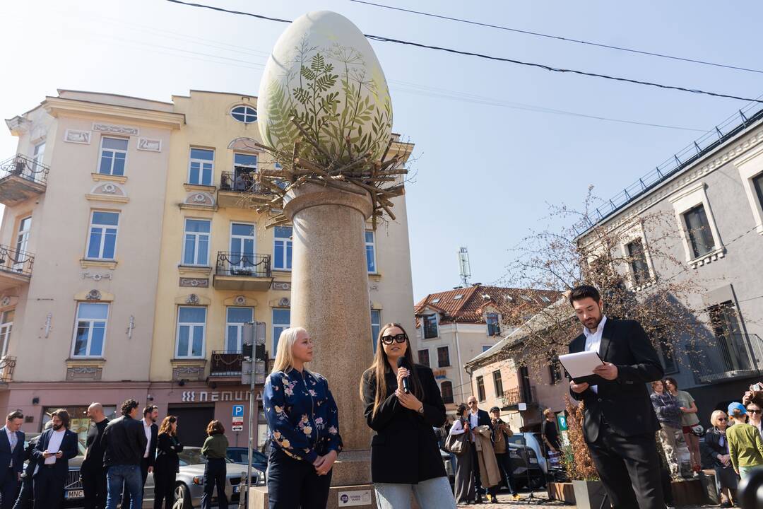 „Kiaušinio“ skulptūros atnaujinimas – naujojo kūrinio idėjos pristatymas