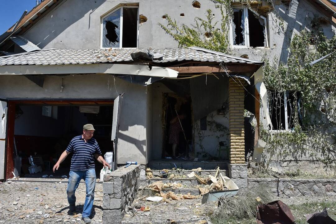 Rusija per parą surengė 68 atakas prieš Chersono sritį, sužeisti penki žmonės