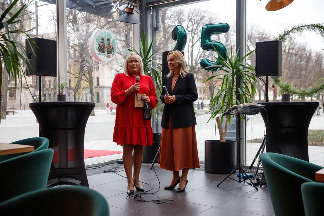 Restoranas: „Miesto sodas“ – modernus, atjaunėjęs, suteikiantis lankytojams nepamirštamų emocijų, naujų gurmaniškų atradimų.