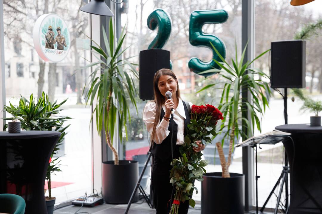 Restoranas: „Miesto sodas“ – modernus, atjaunėjęs, suteikiantis lankytojams nepamirštamų emocijų, naujų gurmaniškų atradimų.