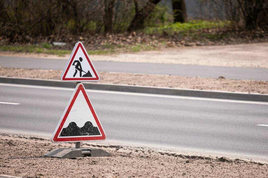Savivalda siūlo didinti finansavimą keliams 150 mln. eurų „neatimant iš kitur“