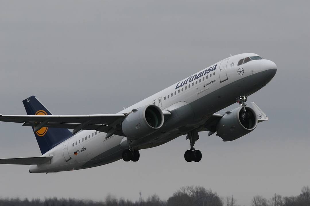 „Lufthansa“ dažniau skraidys tarp Vilniaus ir Frankfurto