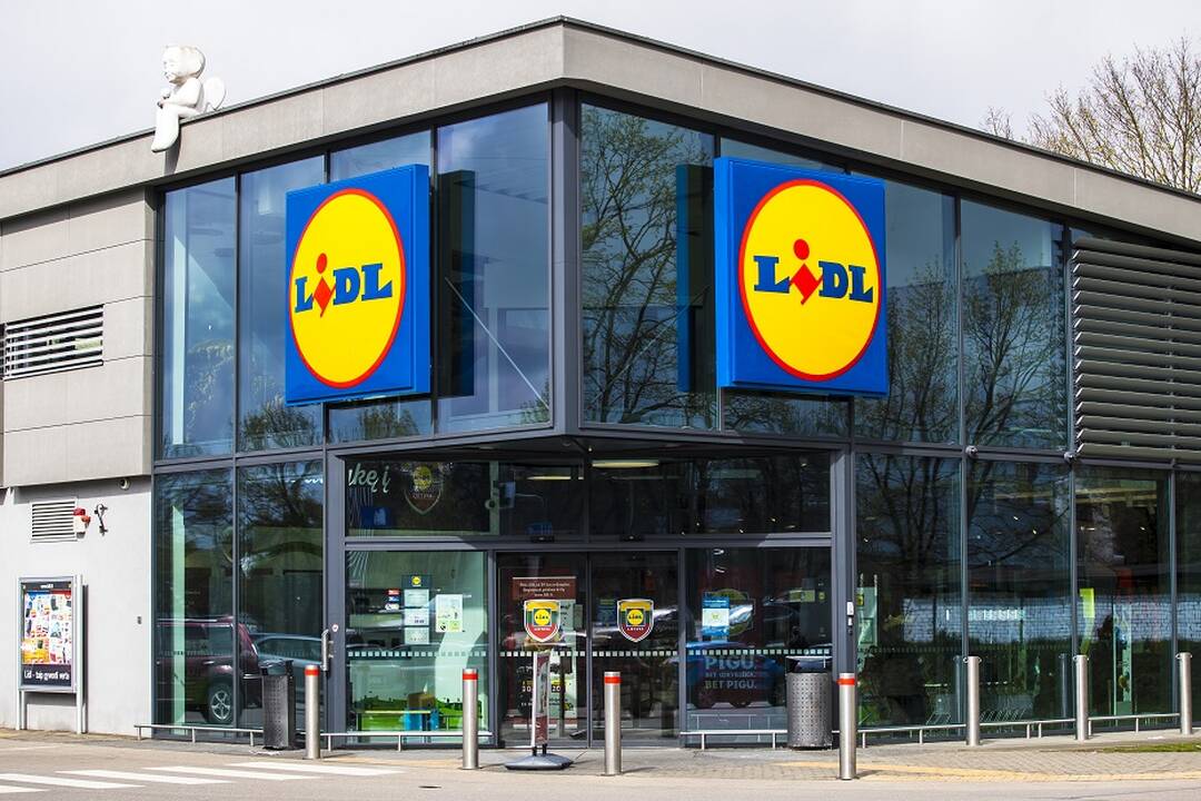 „Lidl Lietuva“ logistikos centras Kauno rajone, Ramučiuose. 