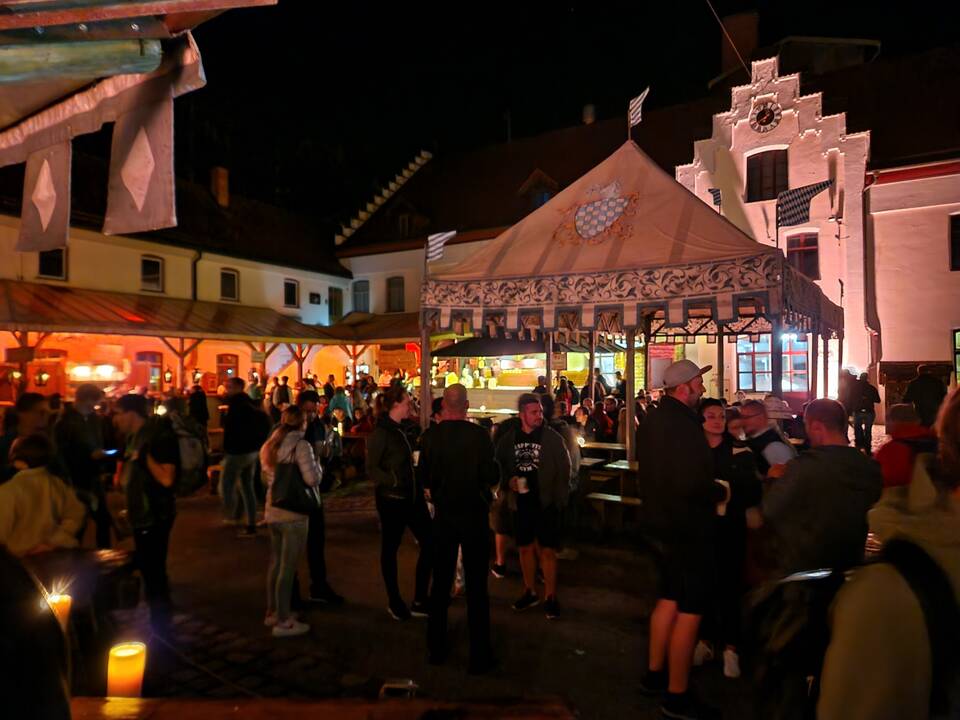 Šventė: kovo 21–22 d. „Volfas Engelman Galerijoje“ bus galima paragauti naujų karališkųjų gėrimų ir pasinerti į bavarišką šurmulį.