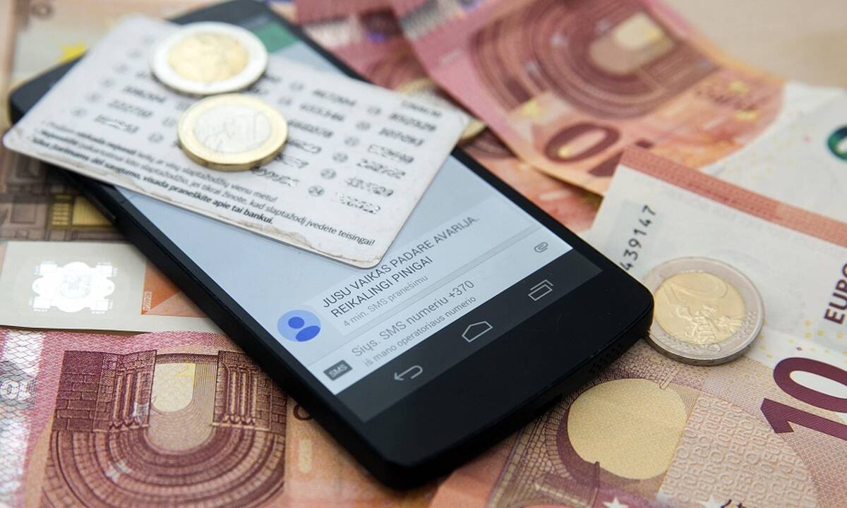 Apklausa: kas dešimtas gyventojas dėl finansinių sukčių yra praradęs pinigų