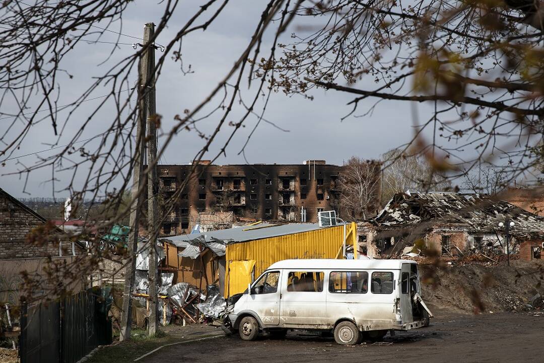 Po naktinių Rusijos smūgių daugumai Ukrainos namų ūkių atnaujintas elektros tiekimas