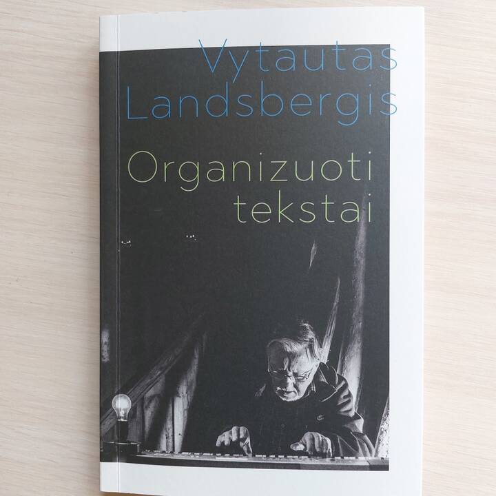 Kūrėjas: Kaune vykusios poezijos ir muzikos popietės su V. Landsbergiu akimirka.