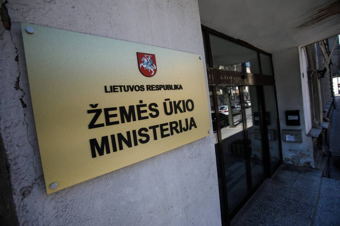 Žemės ūkio, Ekonomikos ministerijos atsisako dalies patalpų savo pastatuose