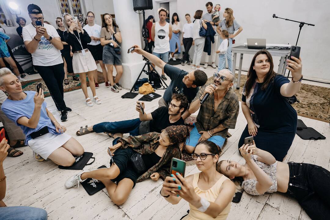 Interaktyvu: asmenukės – būtina „Selfie Concert“ sąlyga.