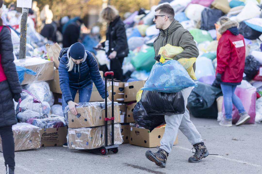 Vilniuje renkama parama nuo karo nukentėjusiems ukrainiečiams