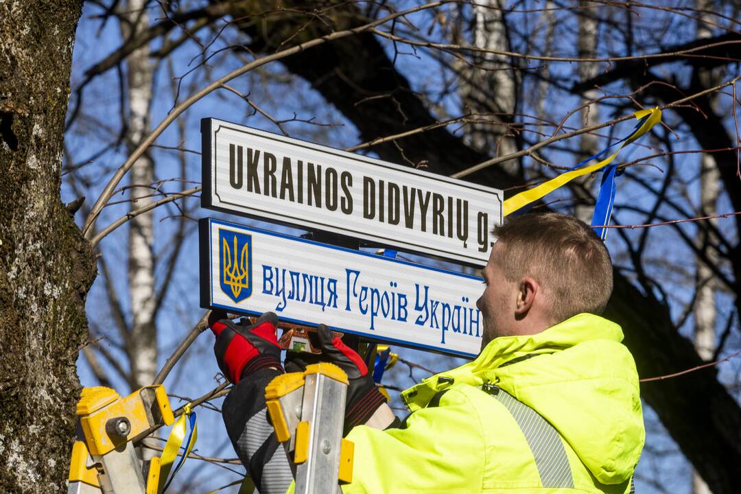 Gatvė šalia Rusijos ambasados pavadinta Ukrainos Didvyrių vardu