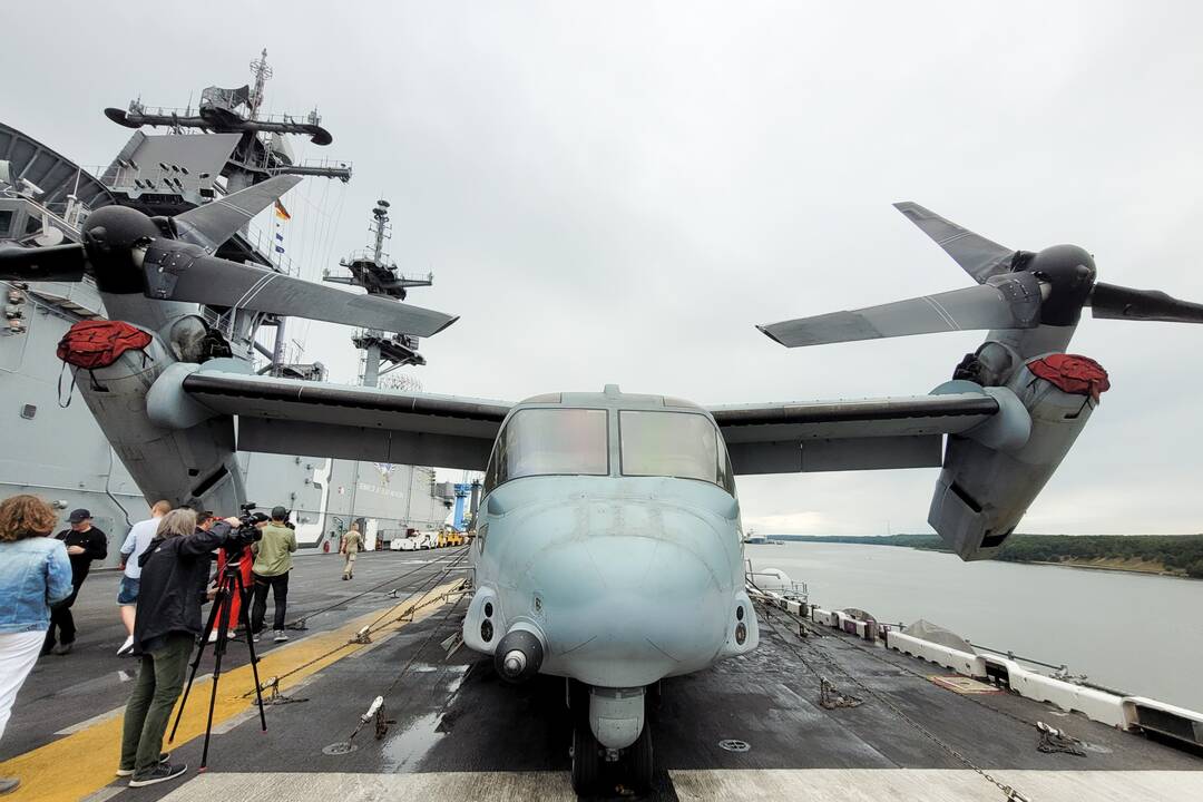 Į Lietuvą atvyko vienas didžiausių JAV karinių laivų USS Kearsarge