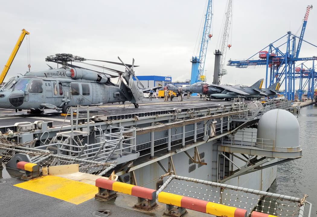 Į Lietuvą atvyko vienas didžiausių JAV karinių laivų USS Kearsarge