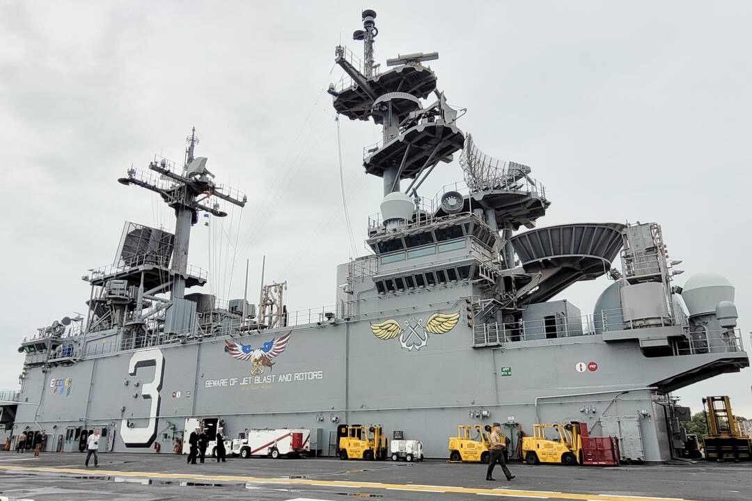Į Lietuvą atvyko vienas didžiausių JAV karinių laivų USS Kearsarge