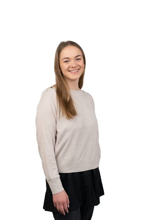 Iš kairės: Eglė Jurevičiūtė, Gustina Keturakytė, Samanta Dagytė.