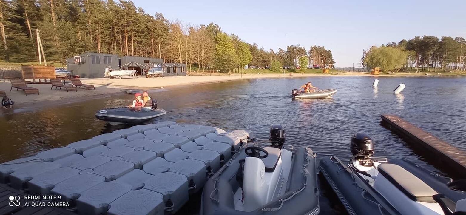 Įgūdžiai: lenktyniauti ant vandens moko patyrę Motorlaivių akademijos specialistai.