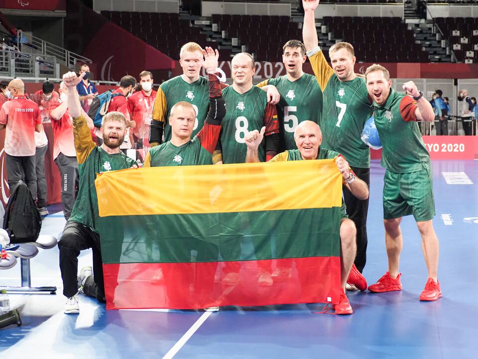 Kolekcija: Lietuvos riedulio rinktinė jau turi visų spalvų paralimpinius medalius.