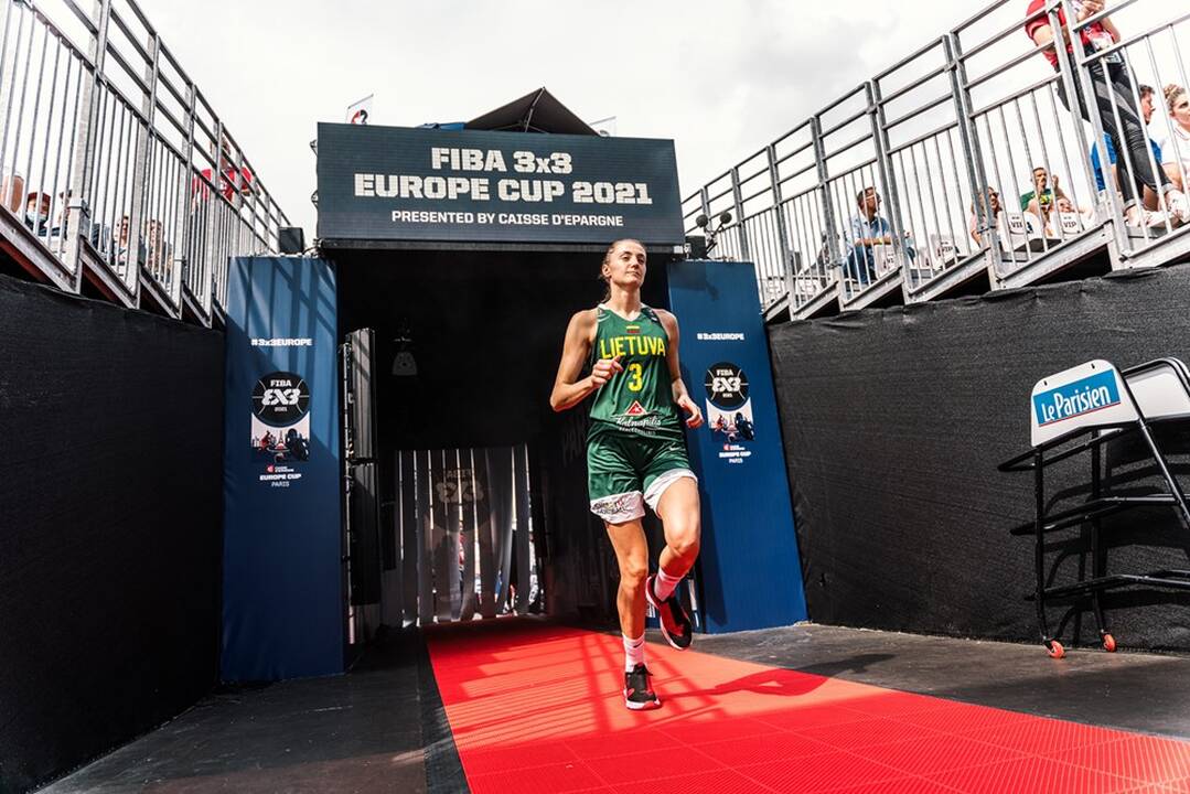 Vicečempionai: šiemet trijulių krepšinio Europos čempionato finale lietuvius sustabdė serbai.