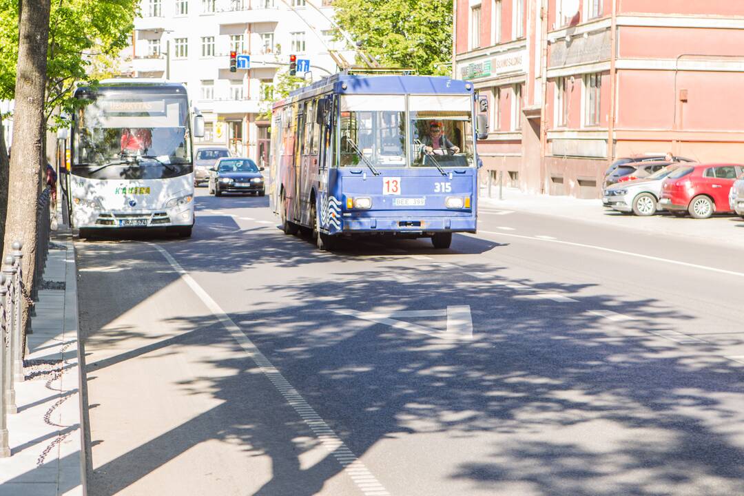 Vežėjų prognozė: gali brangti bilietai