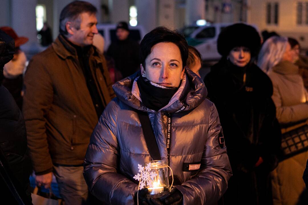 „Basų mamų“ protestas prieš galimybių pasą vaikams