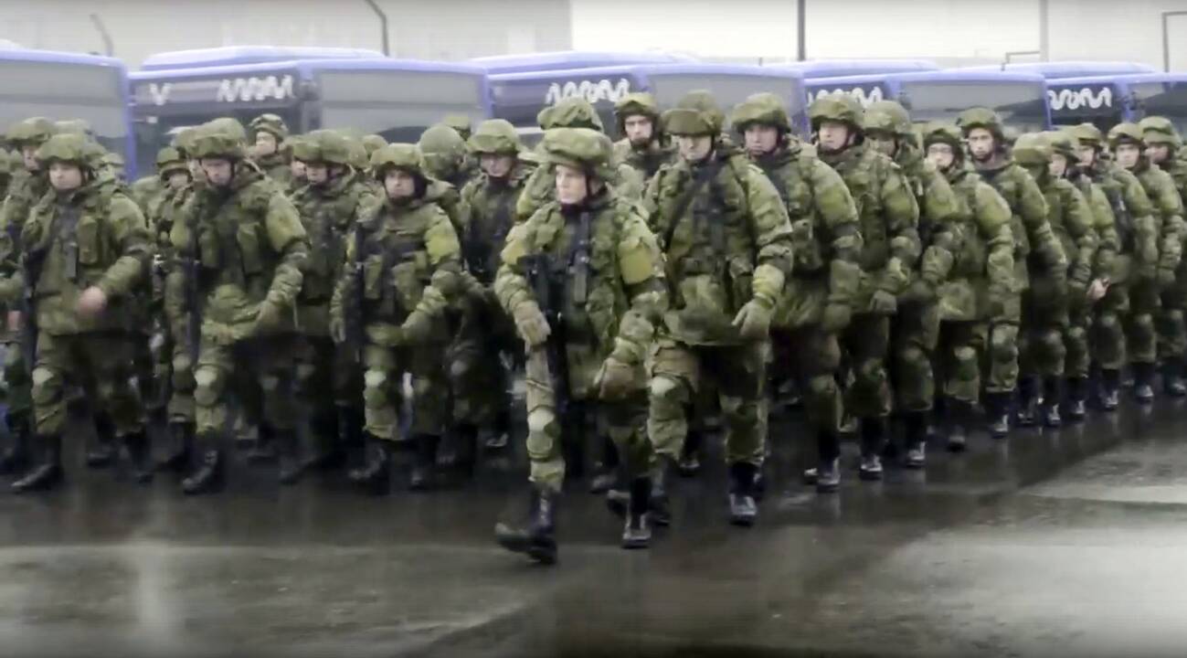 Rusijoje tūkstančiams per klaidą gavus šaukimą į karą Ukrainoje, nušalintas karininkas