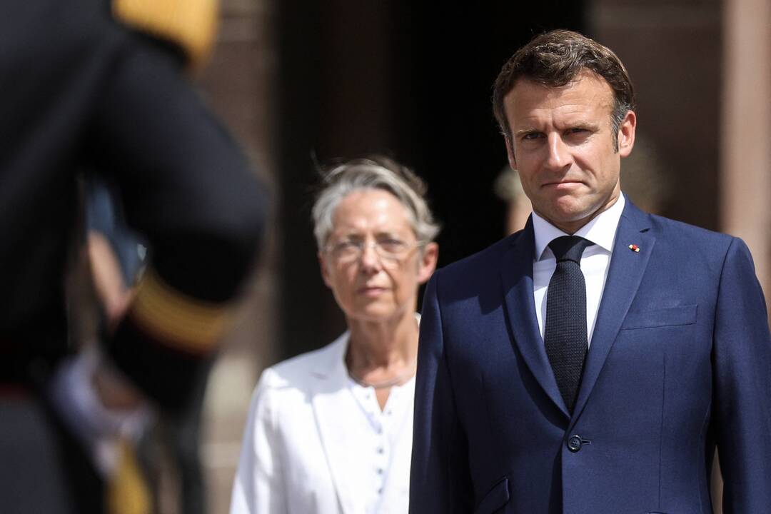 Elisabeth Borne ir Emmanuelis Macronas