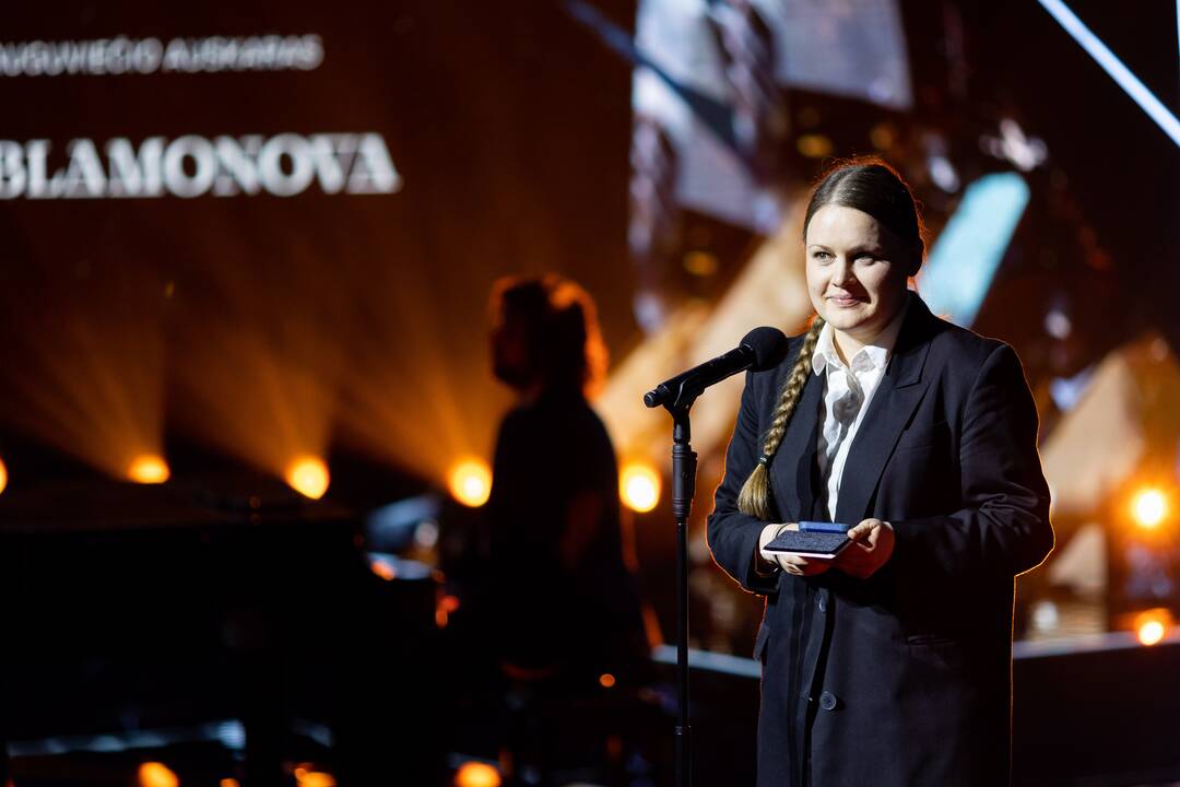 „Auksiniai scenos kryžiai 2023“