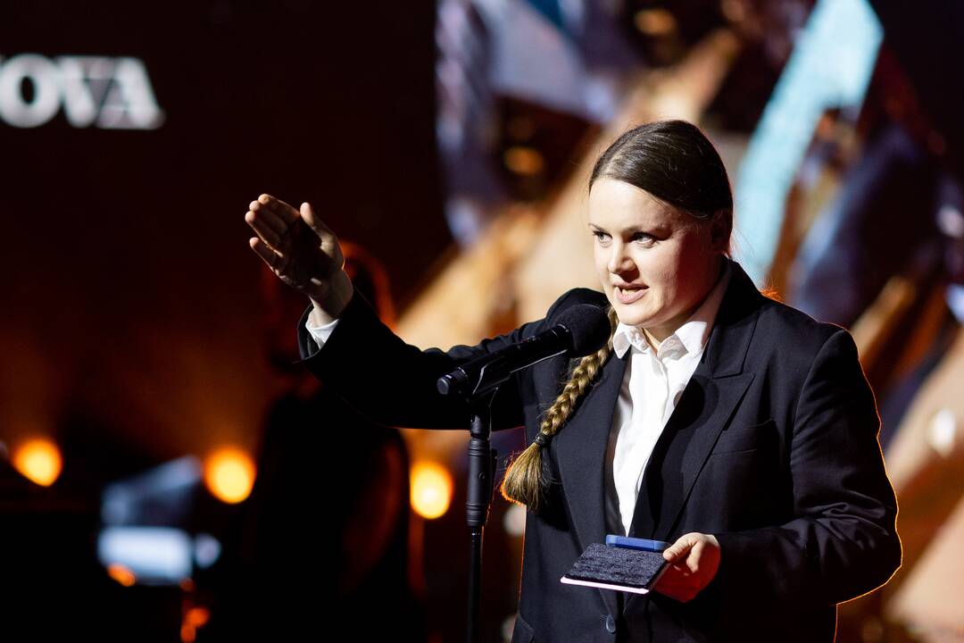 „Auksiniai scenos kryžiai 2023“