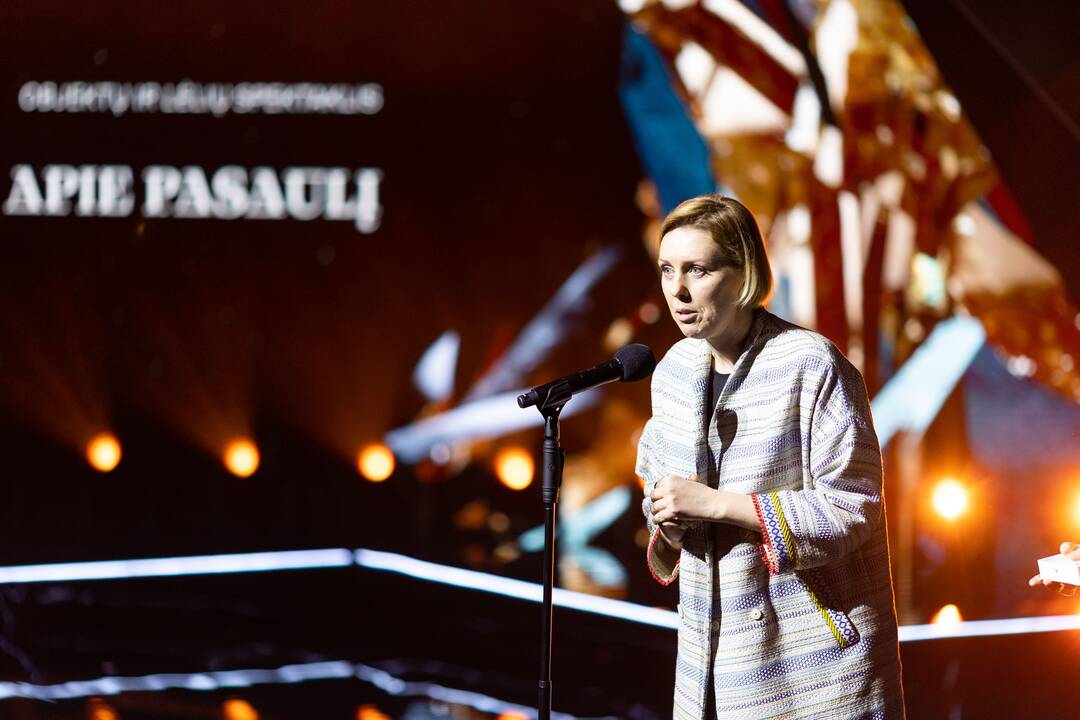 „Auksiniai scenos kryžiai 2023“