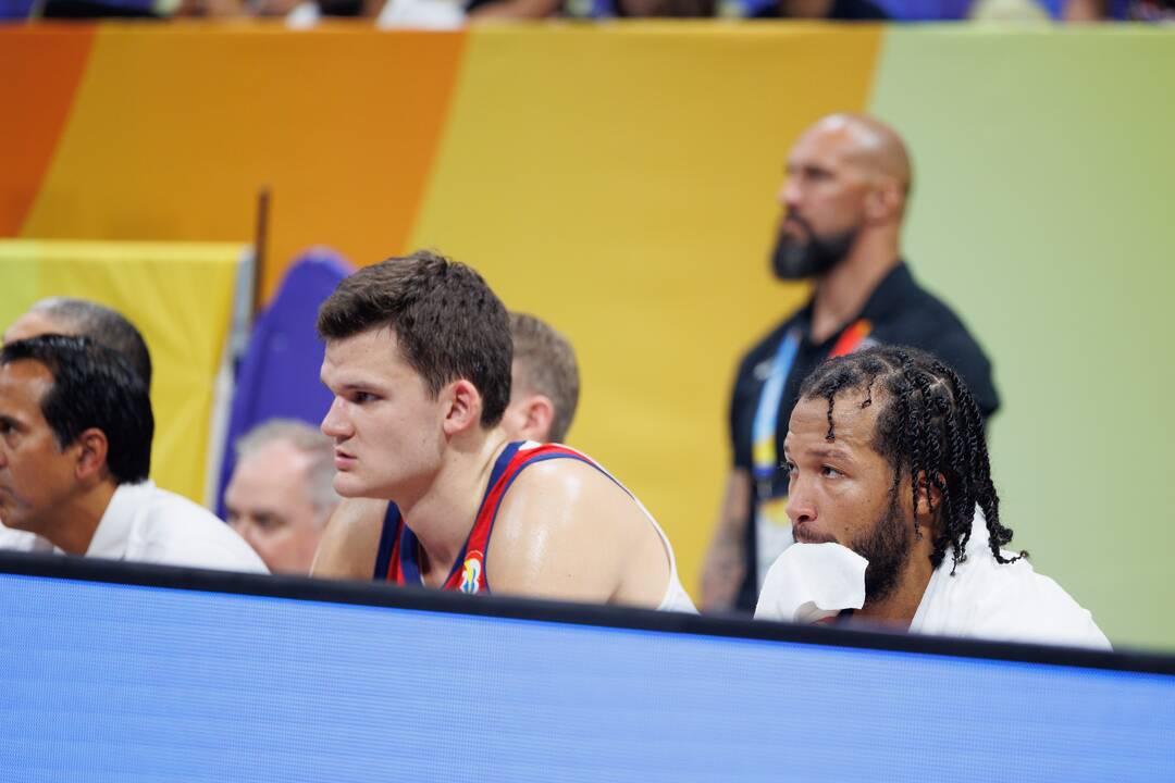 Pasaulio krepšinio čempionatas Filipinuose: JAV – Kanada.