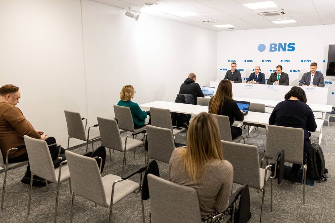  Lietuvos žemės ūkio tarybos spaudos konferencija: žemdirbiai naujus metus pradės protestais